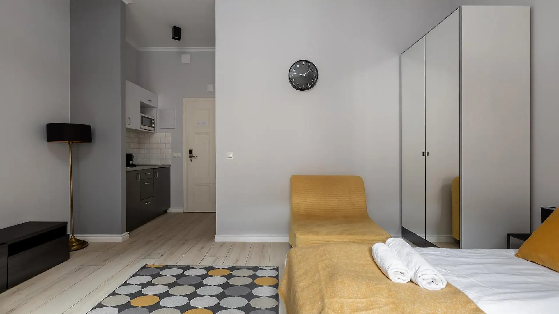 Music Apartment بوزنان
